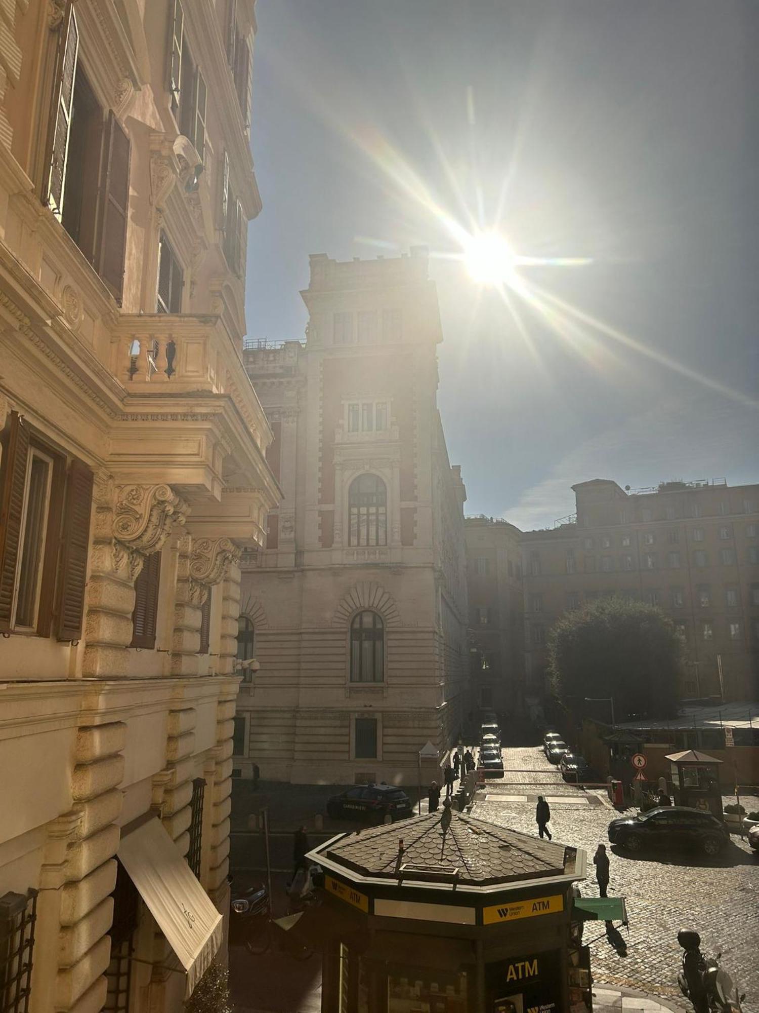 Ah Montecitorio * Rom