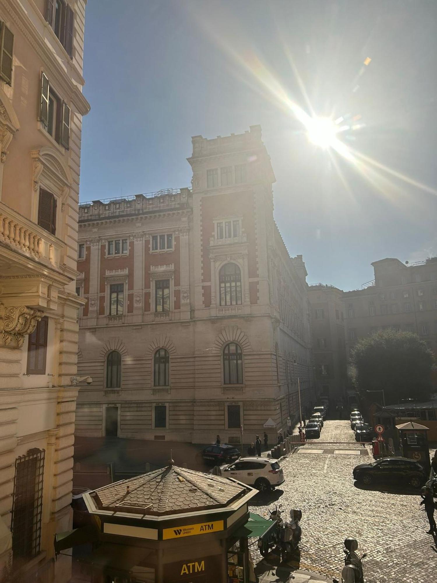 Ah Montecitorio * Rom